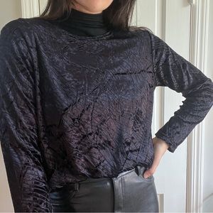 Black Velvet semi sheer long sleeve top 90’s style vintage size L